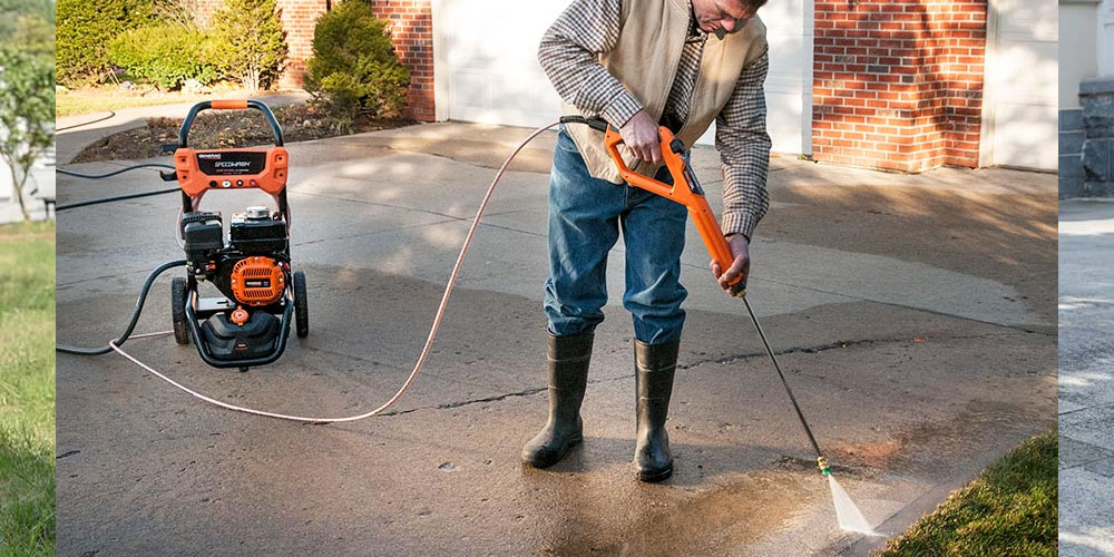 The Best Pressure Washer for Cleaning Driveways